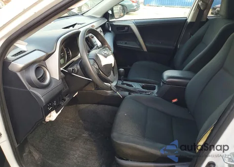 2016 Toyota Rav4 Le z USA, uszkodzony, nr VIN 2T3ZFREV6GW311663